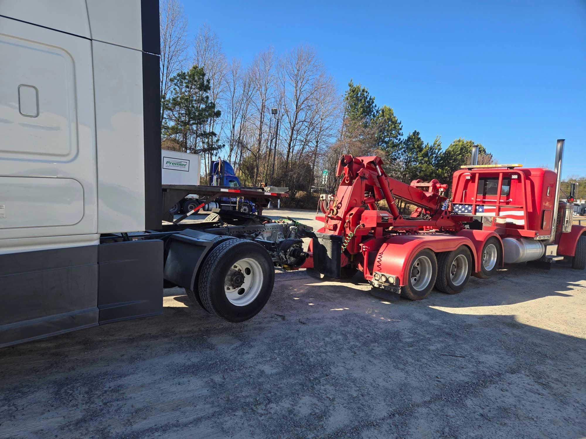 Heavy duty towing service